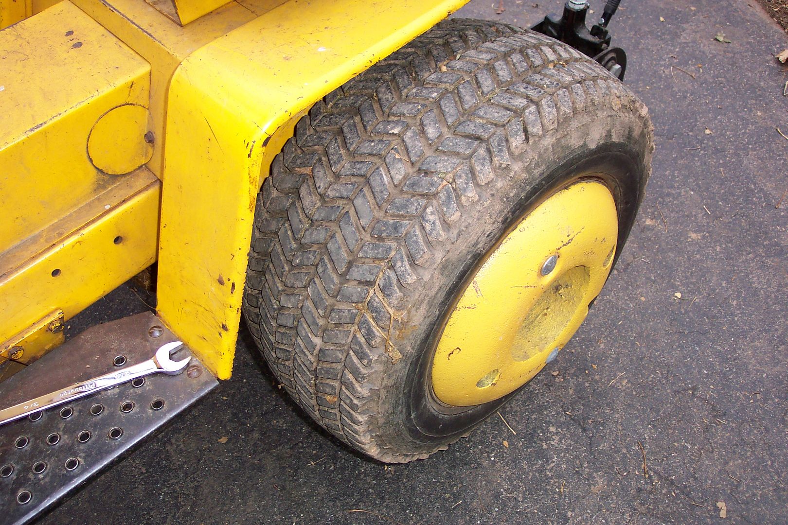 Wheel Weight Bolts and Where Do They GO!!?? Only Cub Cadets